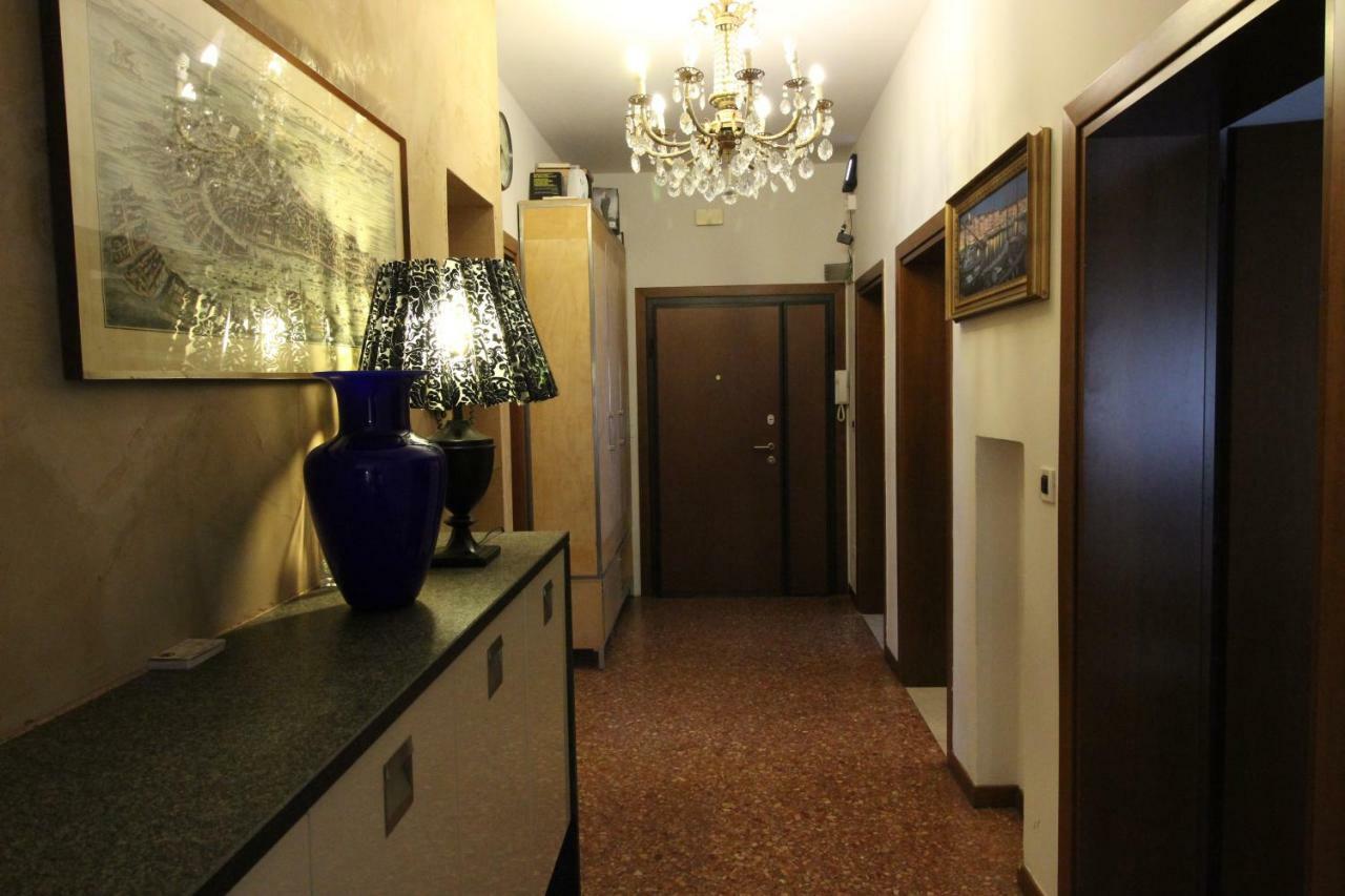 Casa-Mia Apartment Местре Екстериор снимка