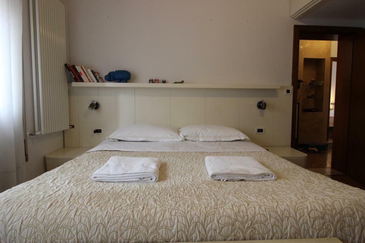 Casa-Mia Apartment Местре Екстериор снимка