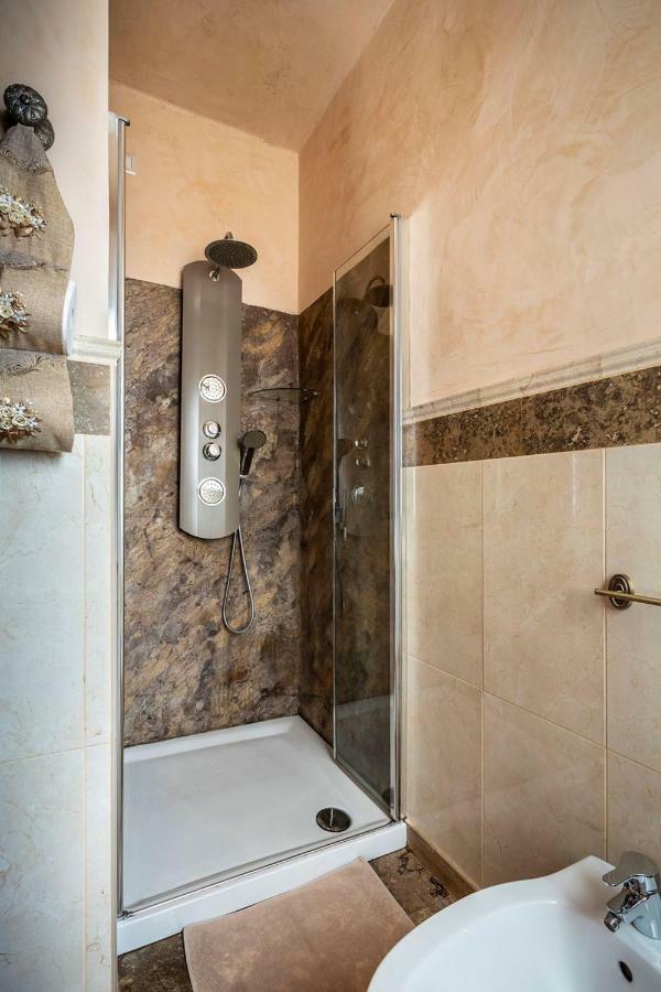Casa-Mia Apartment Местре Екстериор снимка